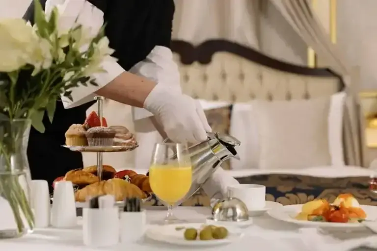 Common Family Hotels Mistakes: An Expert Booking Guide