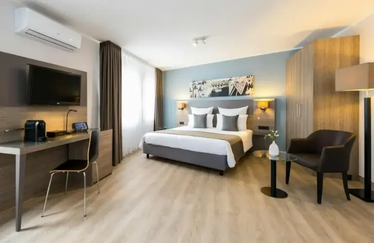 How to Avoid Family Hotels Cancellation Risks: Expert Guide