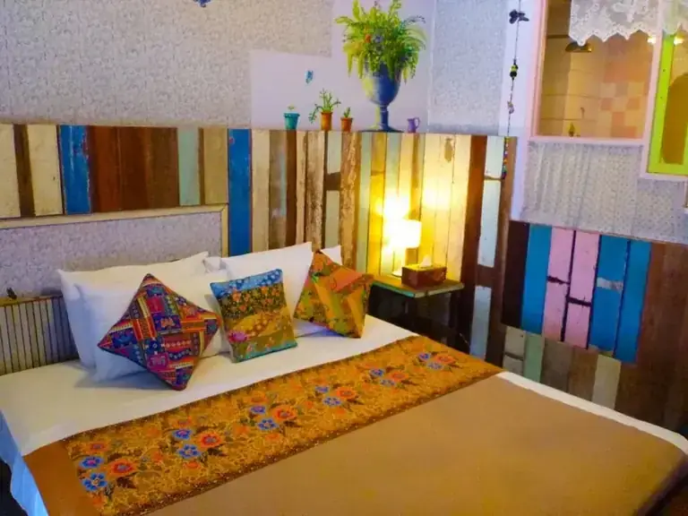 How to Plan Family Hotels Road Trips on a Budget: Expert Guide